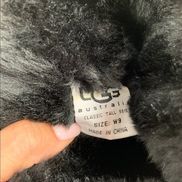 UGG Classic Tall Black Boots 5815 sz 9 - Picture 5 of 8